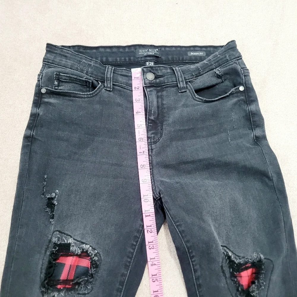Judy Blue Skinny Fit Jeans Size 9/29 Black Distressed Red Plaid Patches Stretch - Picture 6 of 12